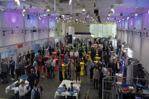 Das „Anwenderforum mobile Robotik – FTS-Fachtagung“ findet am 23. September 2026 am Fraunhofer-Institut für Materialfluss und Logistik IML in Dortmund statt. Bild: Fraunhofer IML