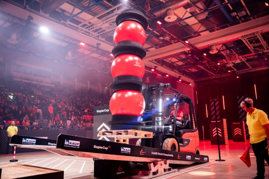 Der Staplercup 2026 wird Ende Oktober 2026 in Aschaffenburg ausgetragen. (Quelle:B. Willer Fotografie)