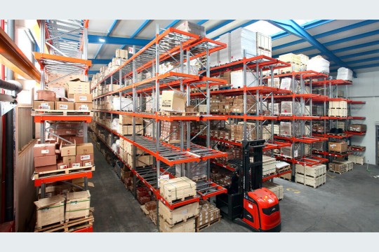 (Bildquelle: AR Racking)