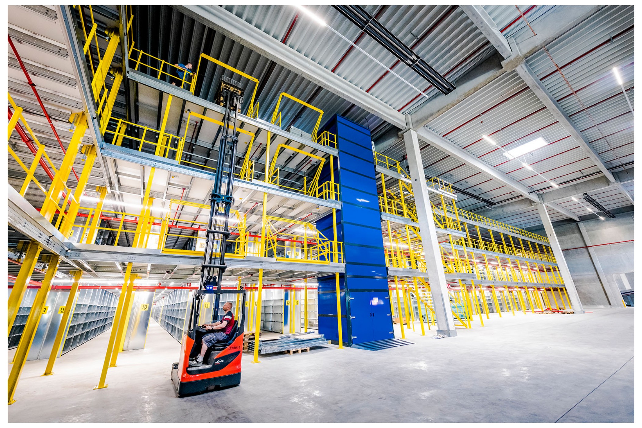 Picktower Pallet Racking Viergeschossiger Meta-Picktower für ID Logistics - Regaltechnik | News ...