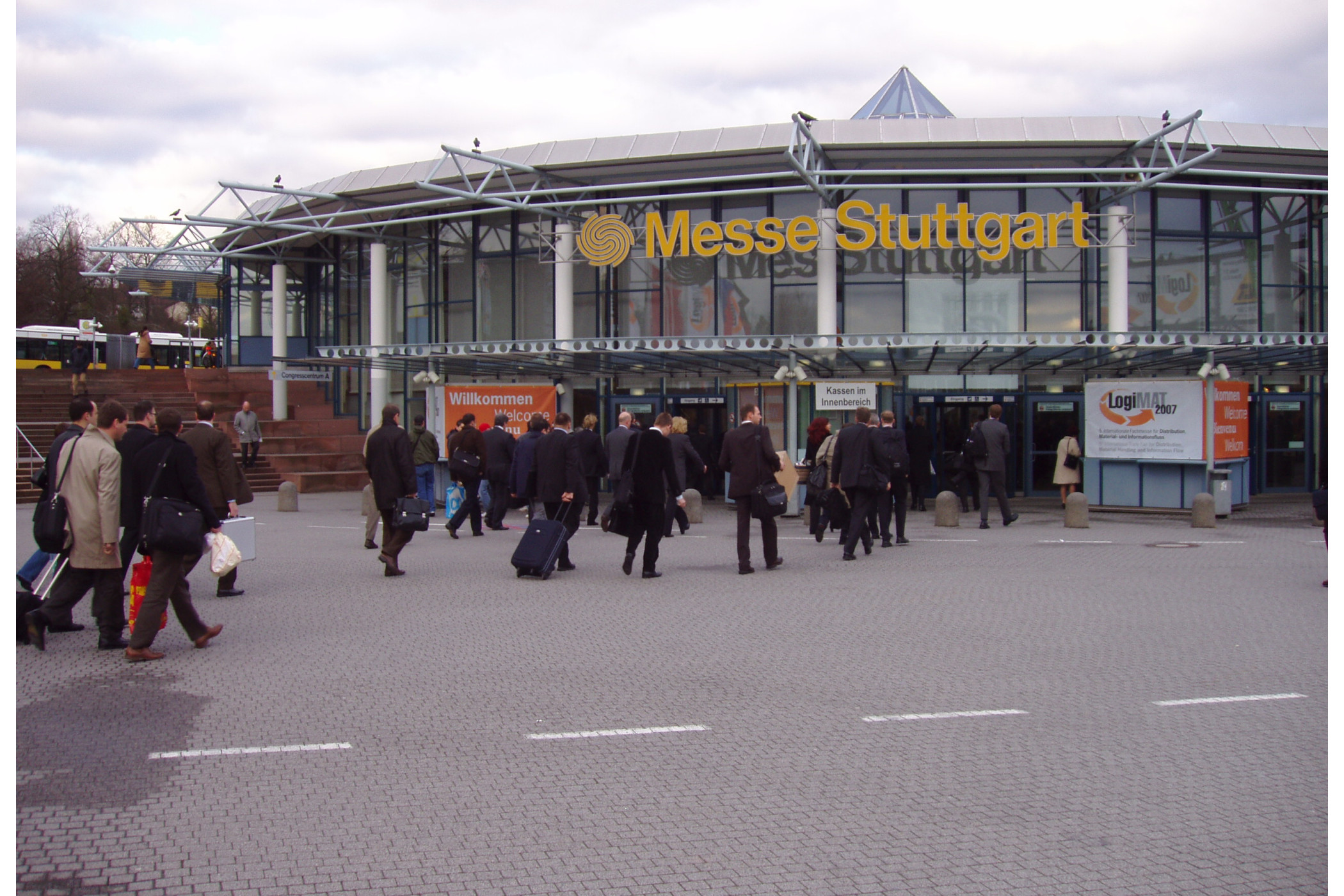 Der Eingang zum Messegelänge am Killesberg im Jahr 2003. (Quelle: Euroexpo GmbH)