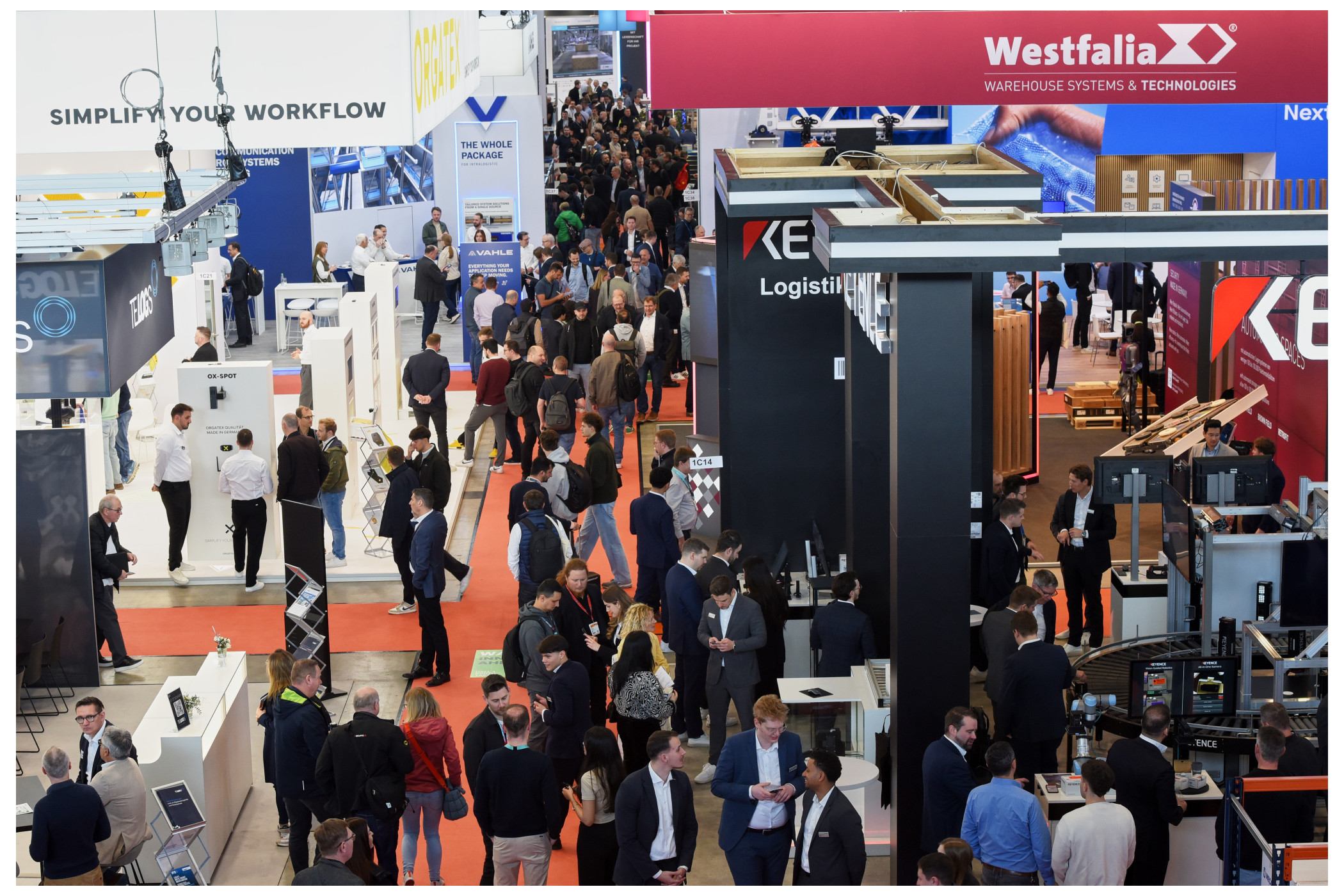 Große Stände und volle Hallen gehen bei der Logimat Hand in Hand. (Quelle: Euroexpo GmbH)
