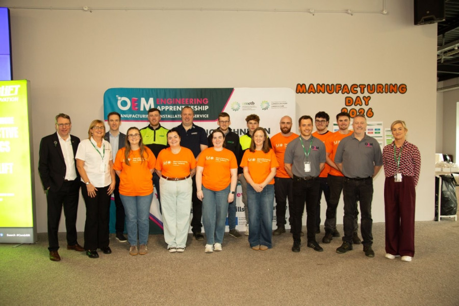 Mehr als 100 Schüler sowie Lehrkräfte aus dem County Monaghan nahmen am Manufacturing Day bei Combilift teil und informierten sich über technische Berufsfelder. (Bildquelle: Combilift)