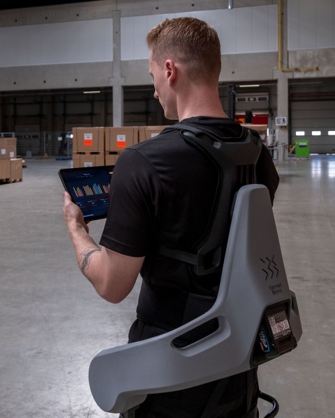 Alle Exoskelette werden durch die German „Bionic Connect App“ ergänzt. Sie ist für iOS und Android verfügbar und liefert detaillierte Leistungsdaten wie Anzahl der zurückgelegten Schritte, gehobenes Gewicht und Nutzungsdauer. (Bildquelle: German Bionic)