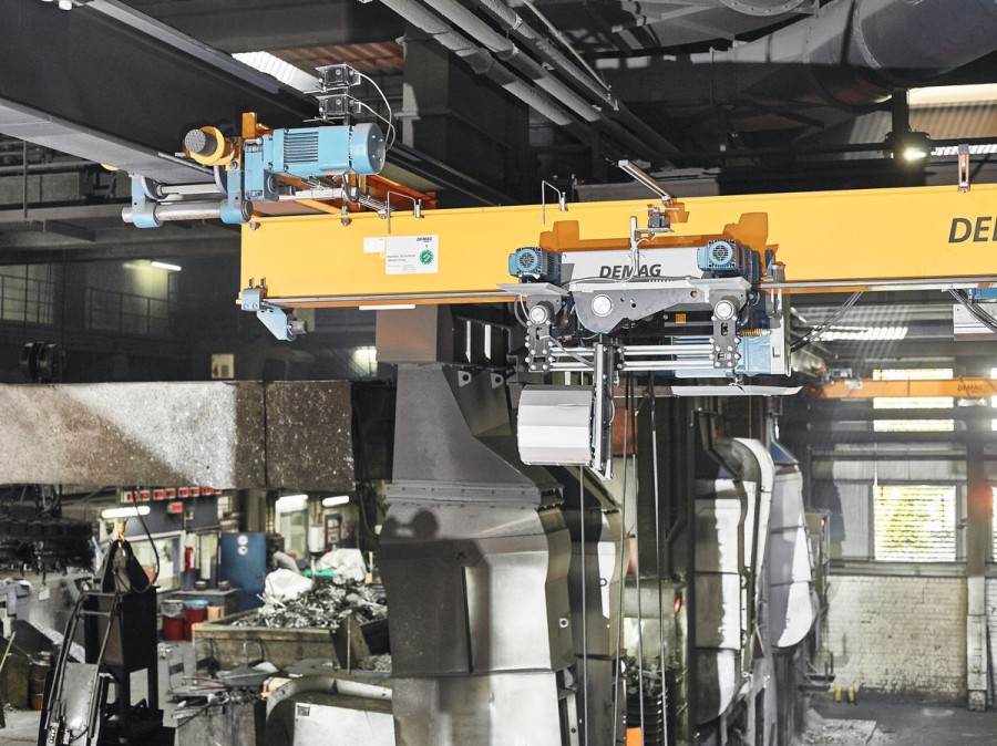 5. Deckenkran mit Seilzug kurz nach der Installation (Quelle: Demag)