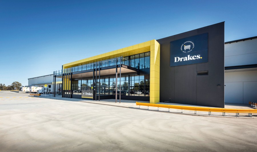 Der Lebensmitteleinzelhändler Drakes Supermarkets hat in Edinburgh North, einem Vorort von Adelaide, jetzt ein neues hochmodernes Distributionszentrum in Betrieb genommen. Bild: Dematic