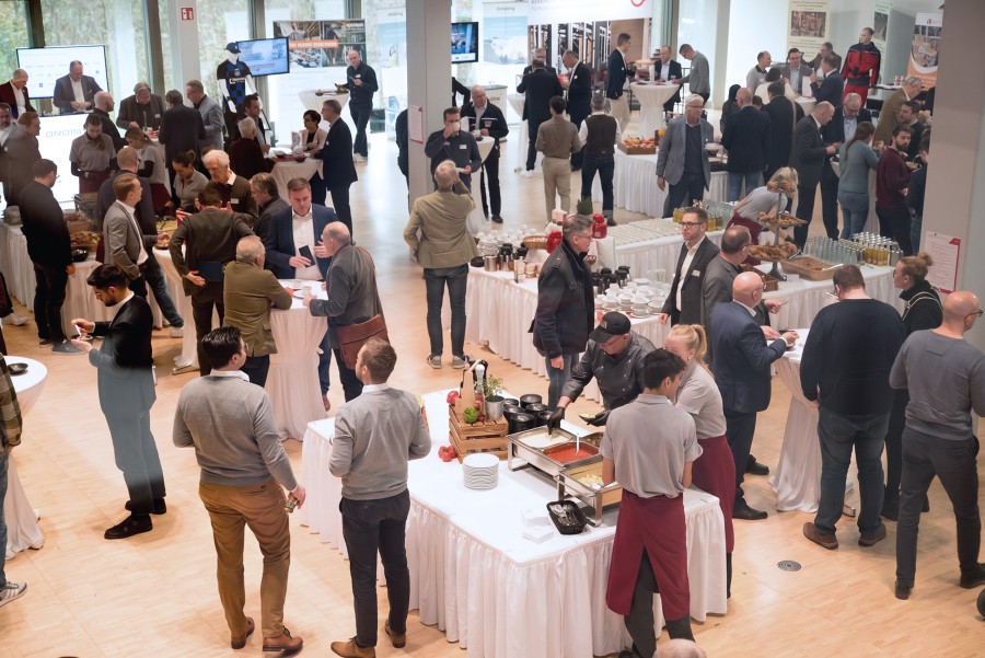 Fachleute aus Forschung und Wirtschaft befassen sich beim TEAMLogistikforum mit aktuellen Entwicklungen in Lager, Materialfluss und Automatisierung. (Bildquelle: Team GmbH)